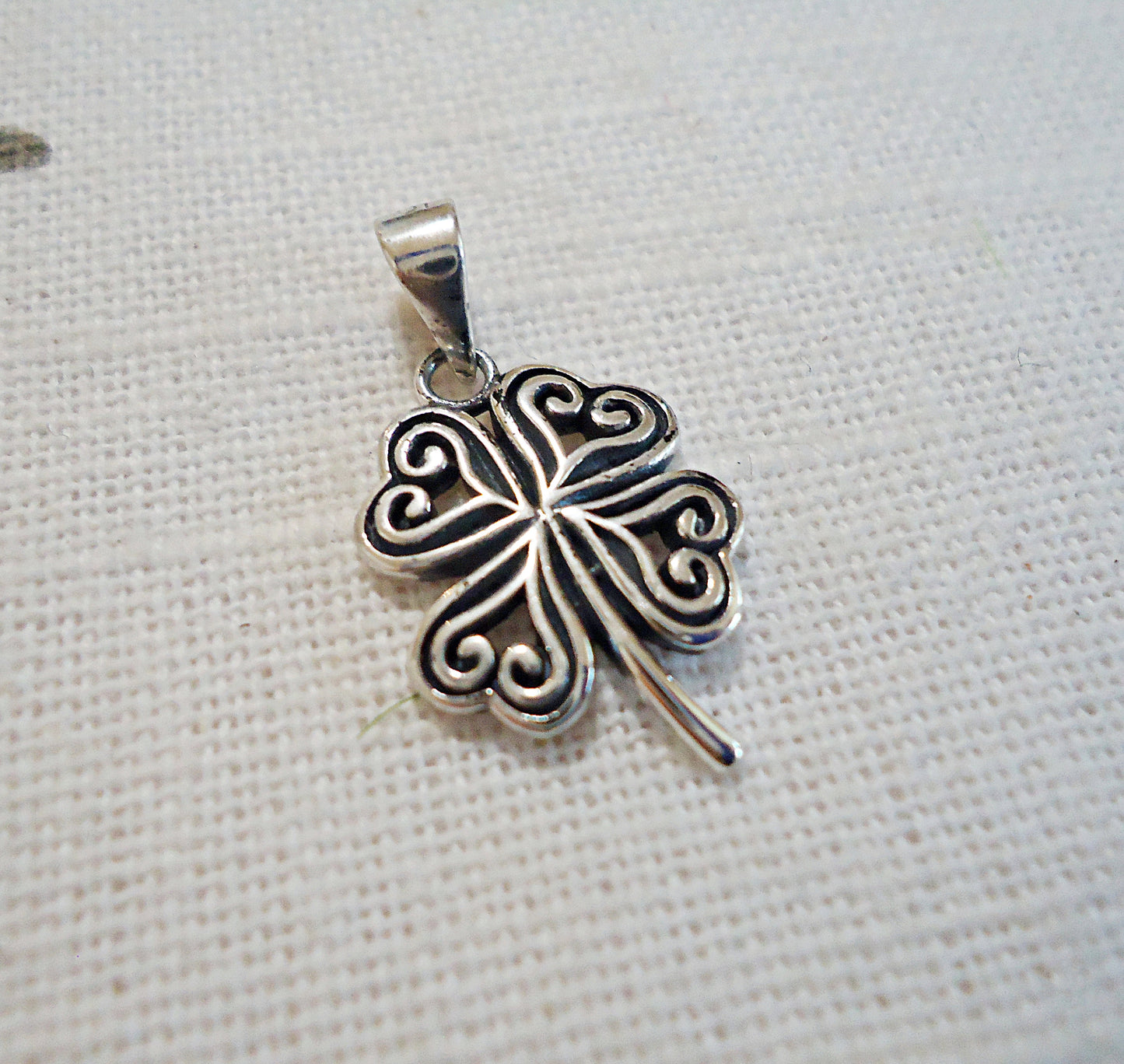 Sterling Silver Celtic Clover Pendant