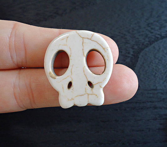 Stone Skull Pendant Beads, 1" Tall, Bone White Halloween Skulls