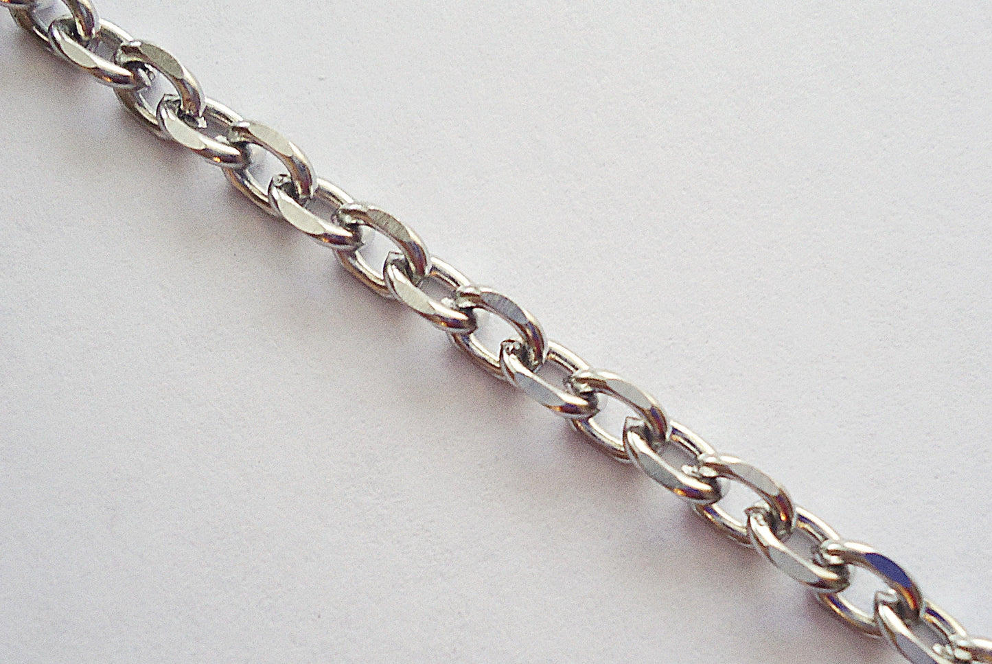 Bulk Unfinished Stainless Steel Chain, 3.7mm Wide, Unsoldered, 10m (33ft)