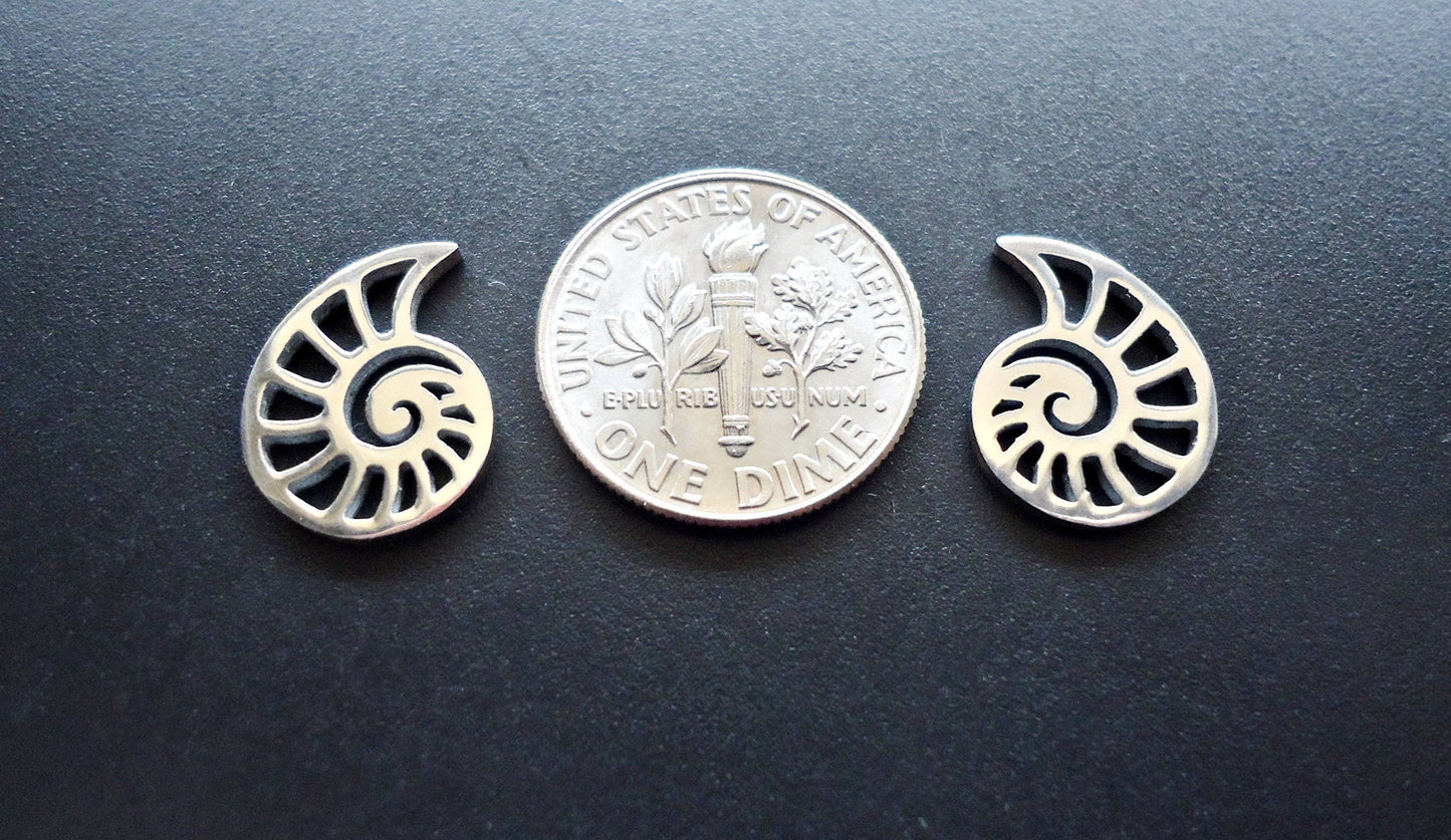 Small Stainless Steel Spiral Sea Shell Charms - 15mm x 11mm - Set of 10