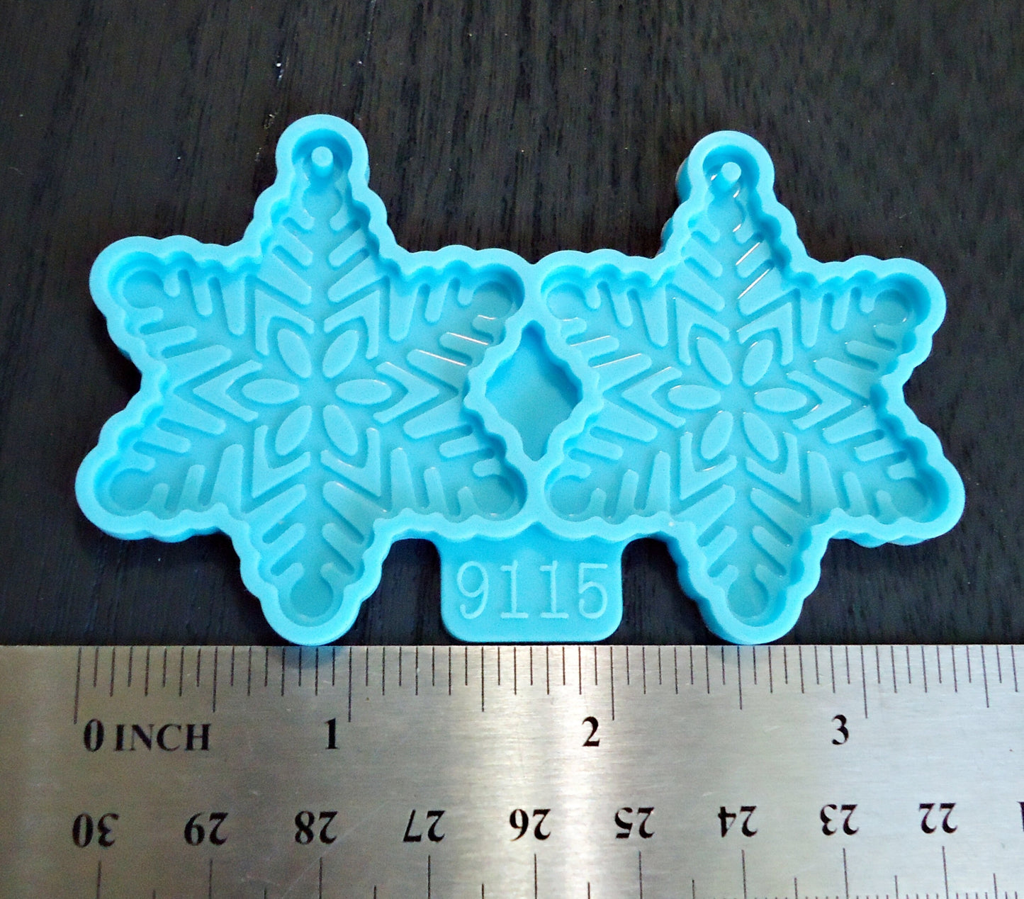Silicone Mold, Snowflake Earrings Mold, Pendants or Earrings, 2 1/8" Tall, Epoxy Jewelry Mold
