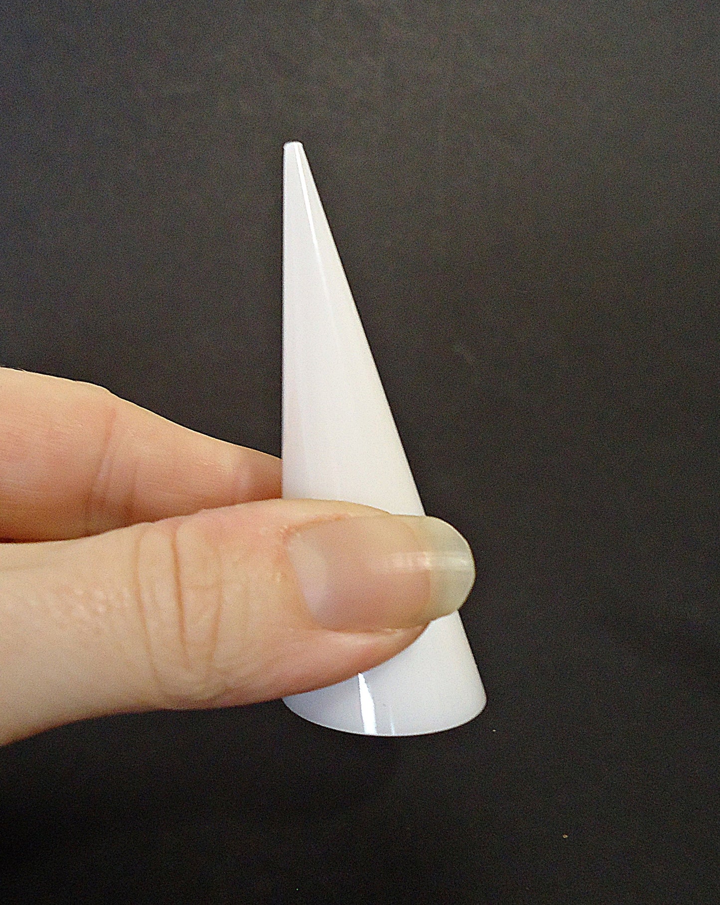 3 Black or White Finger Ring Cone Displays, 2 5/8" Tall (67mm Tall), Set of 3, Acrylic Simulated Glass