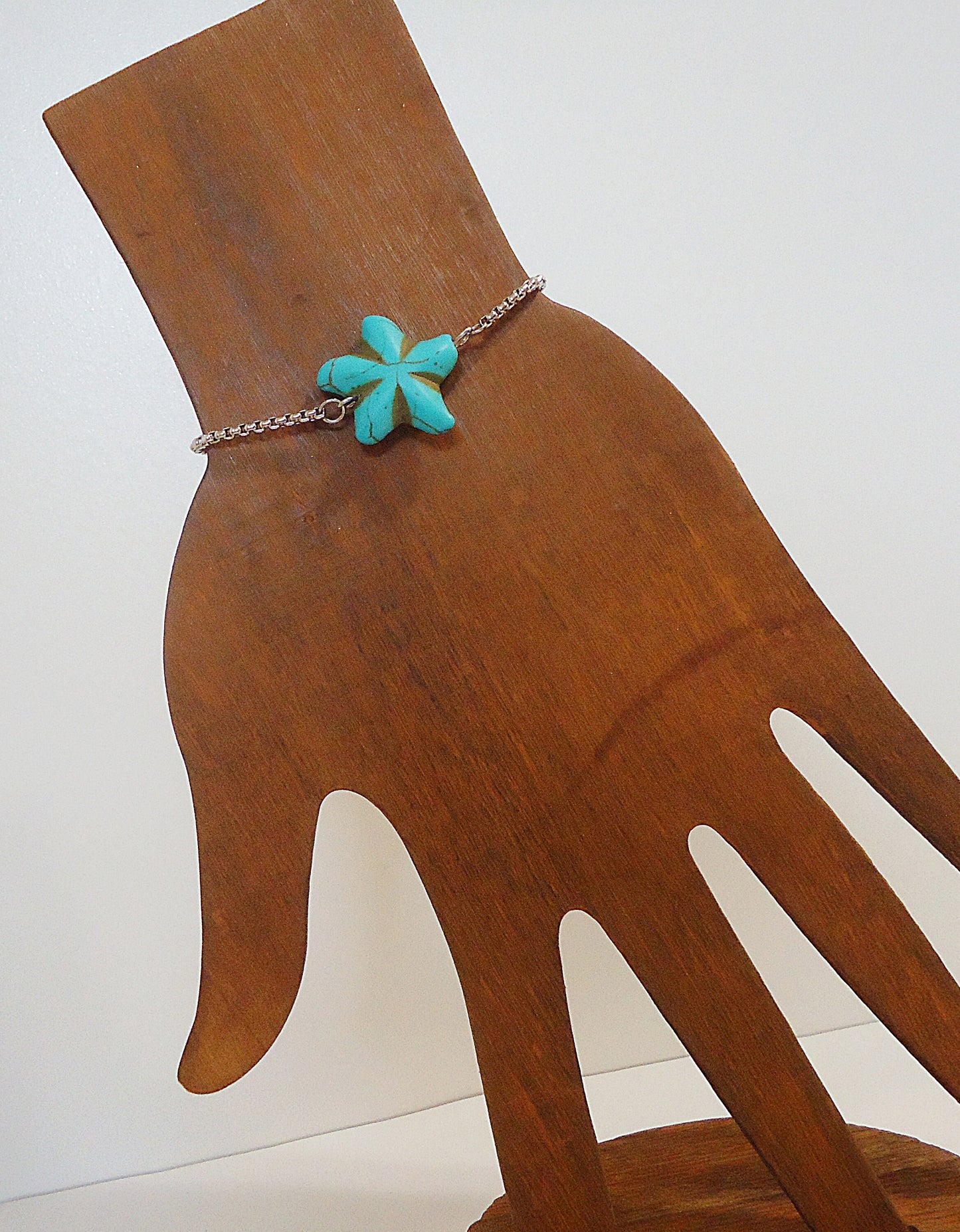 Starfish Beads, 22mm, Stone, Synthetic Turquoise or Natural Off-White, Pendant, Alabaster White, Distressed, Antique