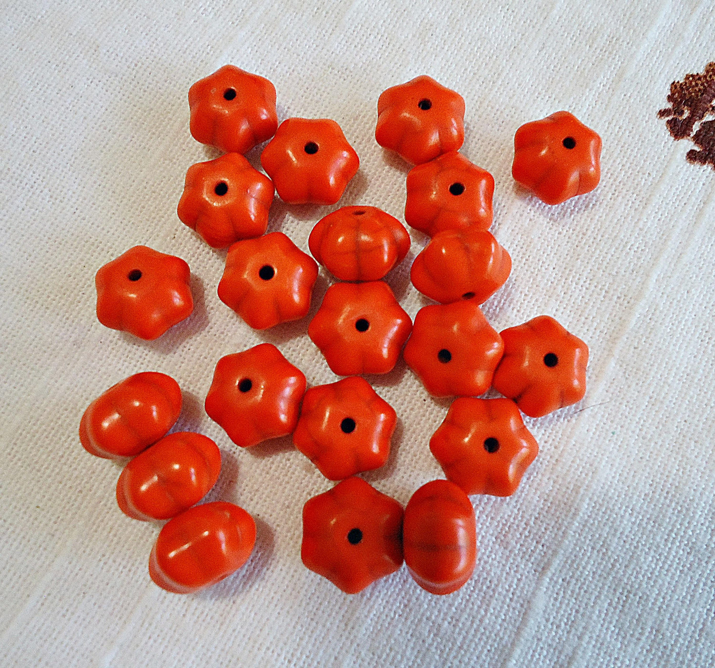 Small Dark Orange Pumpkin Beads, Fluted Stone Beads, 12x8mm, Halloween