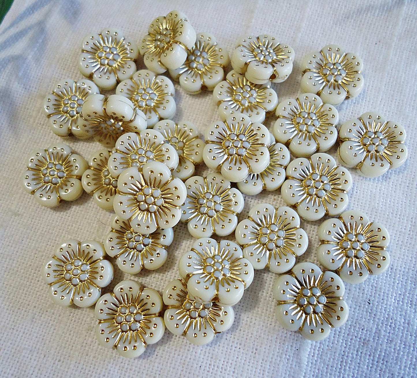 Acrylic Flower Beads, Alabaster White, Cream Colored with Gold Leaf Enlacing, Imitation Czech Glass Beads, 13mm