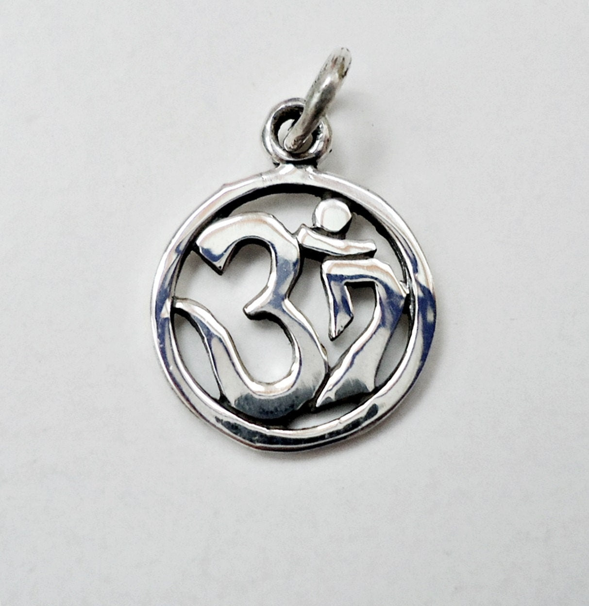 Small Sterling Silver Ohm Om Pendant Charm - Namaste Yoga