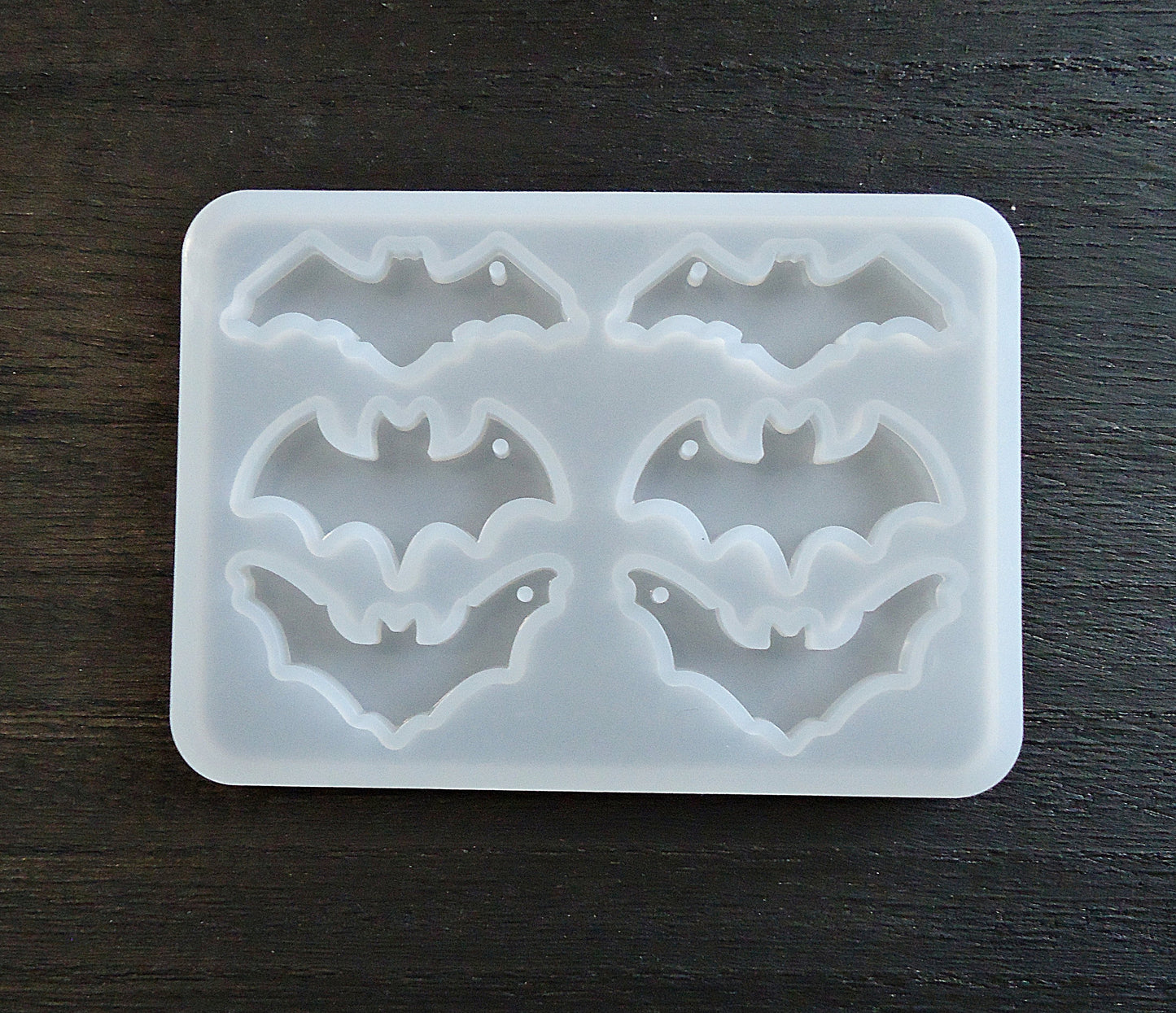 Silicone Mold, Bat Pendants / Charms, Earring Mold, Halloween, Epoxy Resin Mold