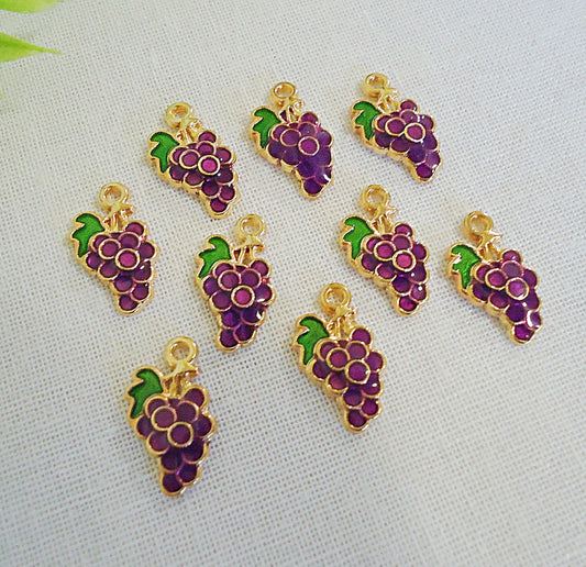 Grape Cluster, Bunch of Grapes, Purple Grape Charm, Enameled, 5/8" Tall, Set of 10