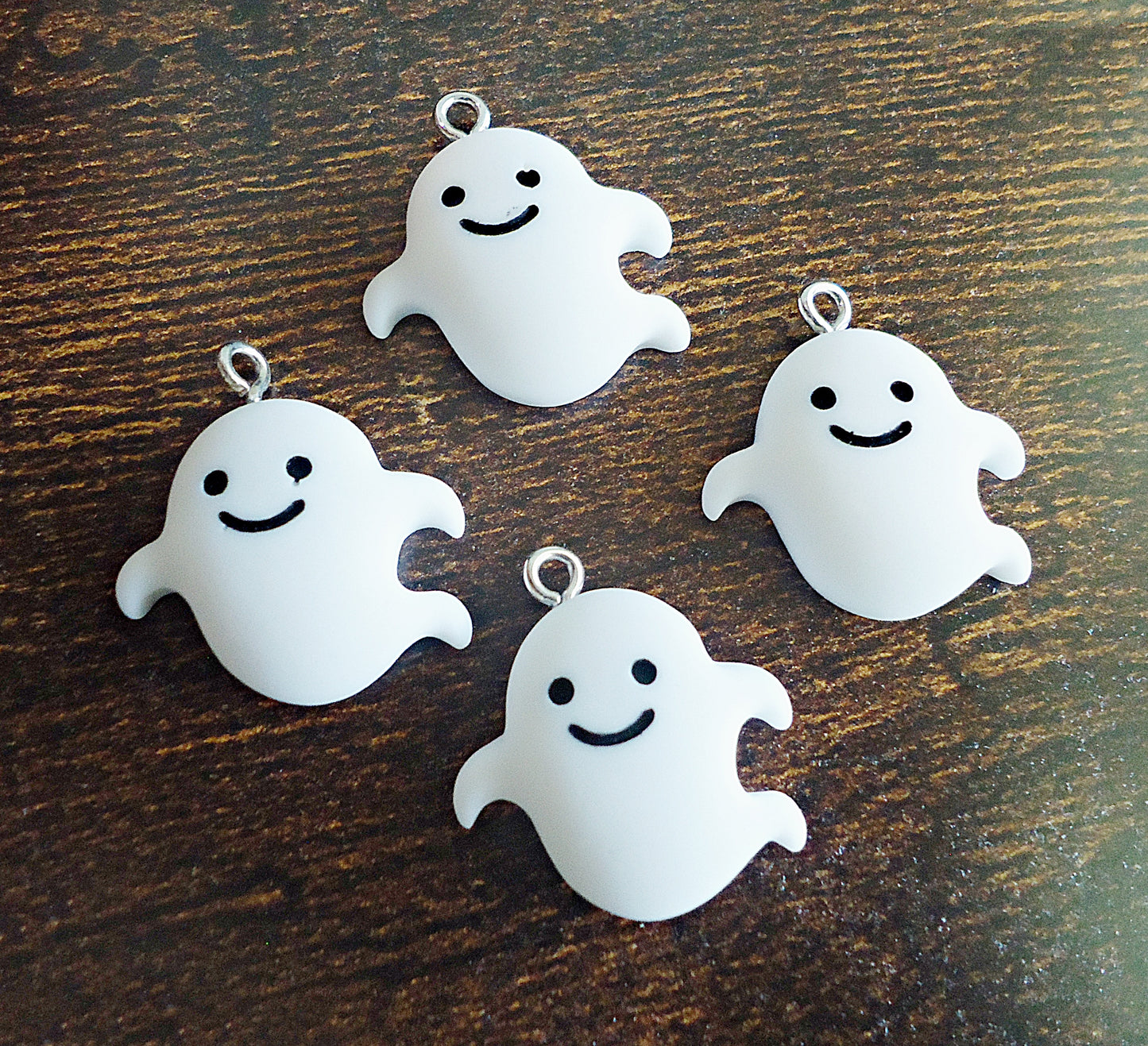White Ghost Charms, Friendly Ghost, Resin Halloween Charms, 3/4" Tall, Set of 10