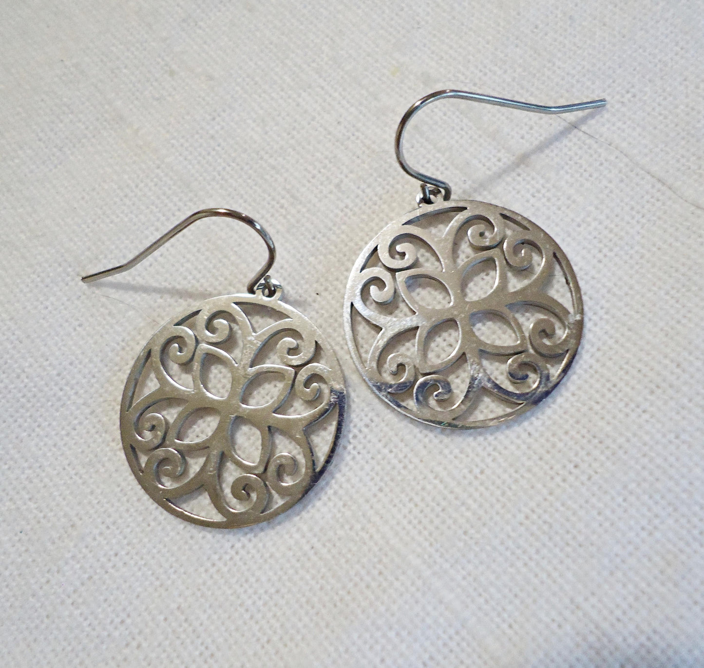 Mandala Earrings, Silver Stainless Steel, Laser-cut, 20mm Round