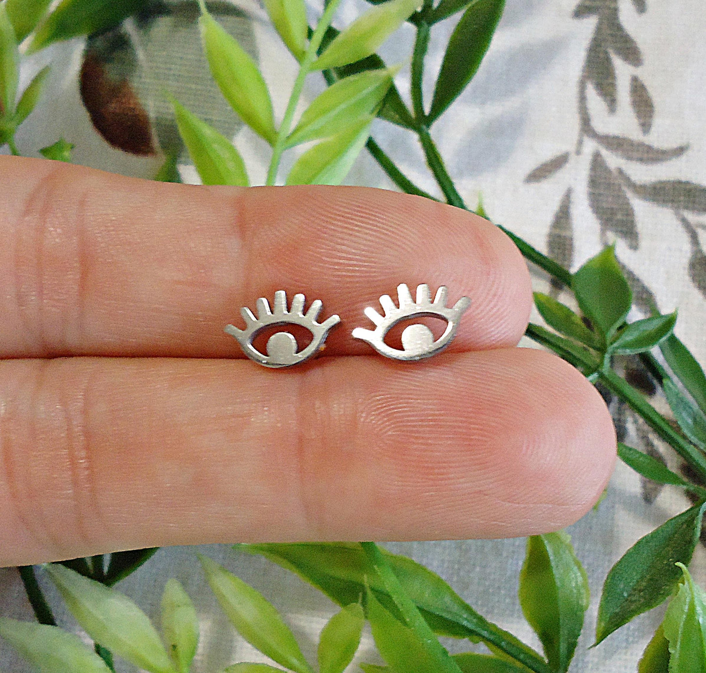 Small Silver Stud Earrings, Eyes, Eyelashes, Stainless Steel, 10mm Wide, Hypoallergenic, Non-Tarnishing