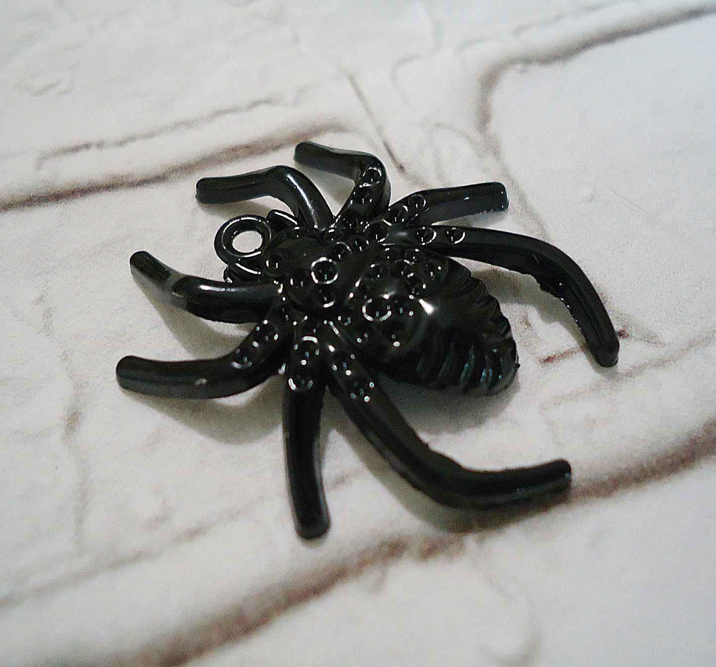 Black Metal Spider Charms, Halloween, 1 1/8" Tall, Set of 10