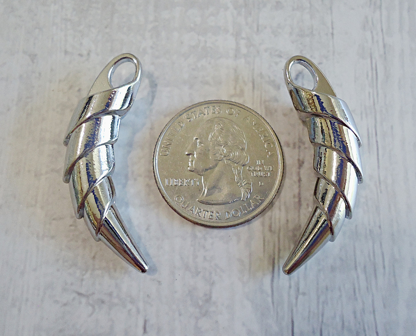 Talon Pendant, Dragon Claw, Tusk, Horn, Stylized Metal, Platinum Silver