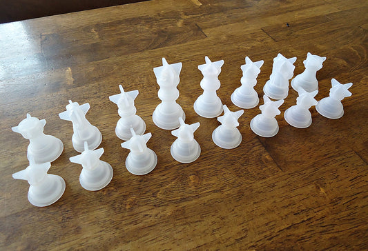 Silicone Mold Chess Pieces, 16 PIECE SET, 3D, King Queen Rook Knight Bishop Pawn, for Epoxy Resin Crafts