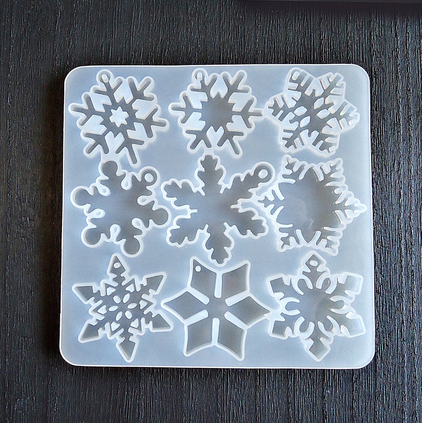 Silicone Mold, Epoxy Resin Pendant Mold, Snowflake Pendants Earrings, 9 snowflakes