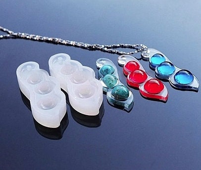 Peapod Pendant Silicone Mold, Epoxy Jewelry, 1 3/4" Tall