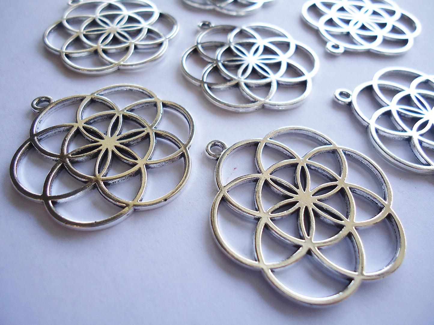 Geometric Flower Pendant - Antique Silver - 1.5" Tall x 1.25" Wide