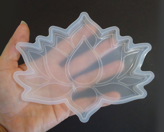Lotus Coaster Silicone Mold for Resin Coasters, 6.25" Wide x 5" Tall, Small Trivet