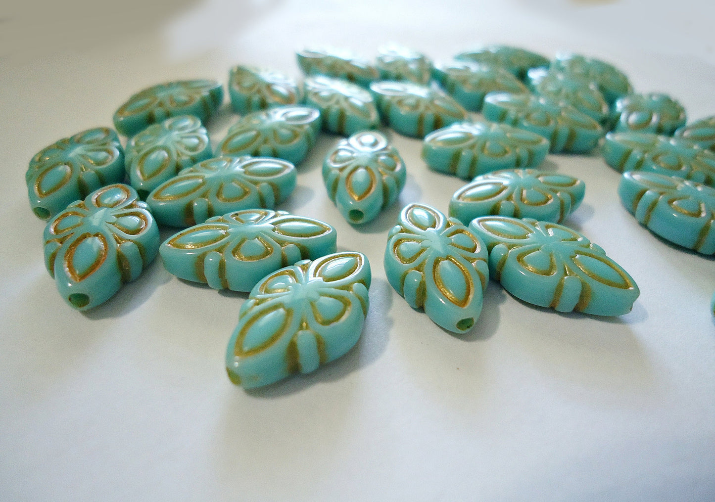 25 Small Acrylic Diamond Shaped Turquoise Beads with Gold Enlaced Details, 16mm x 10mm, Turquoise, Gold, Set of 25