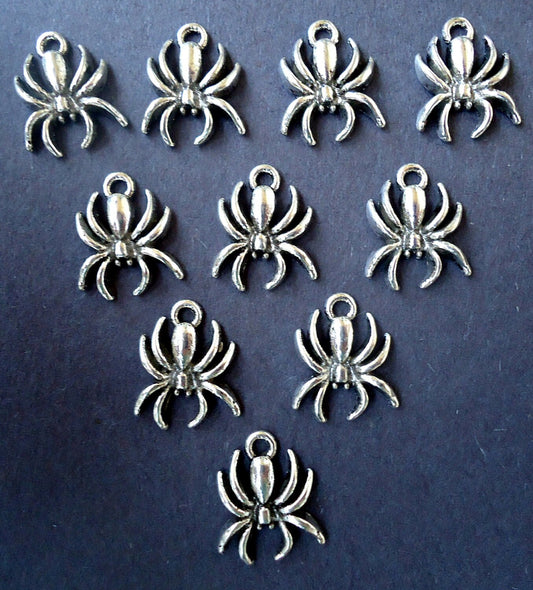 Spider Charms / Pendants - Halloween - Set of 10 - Antique Silver - 3/4" Tall