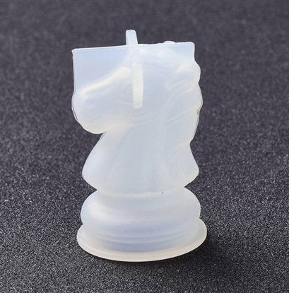 Silicone Mold Chess Pieces, 6 Piece Set, 3D, Full Size, King Queen Rook Knight Bishop Pawn, for Epoxy Resin Crafts