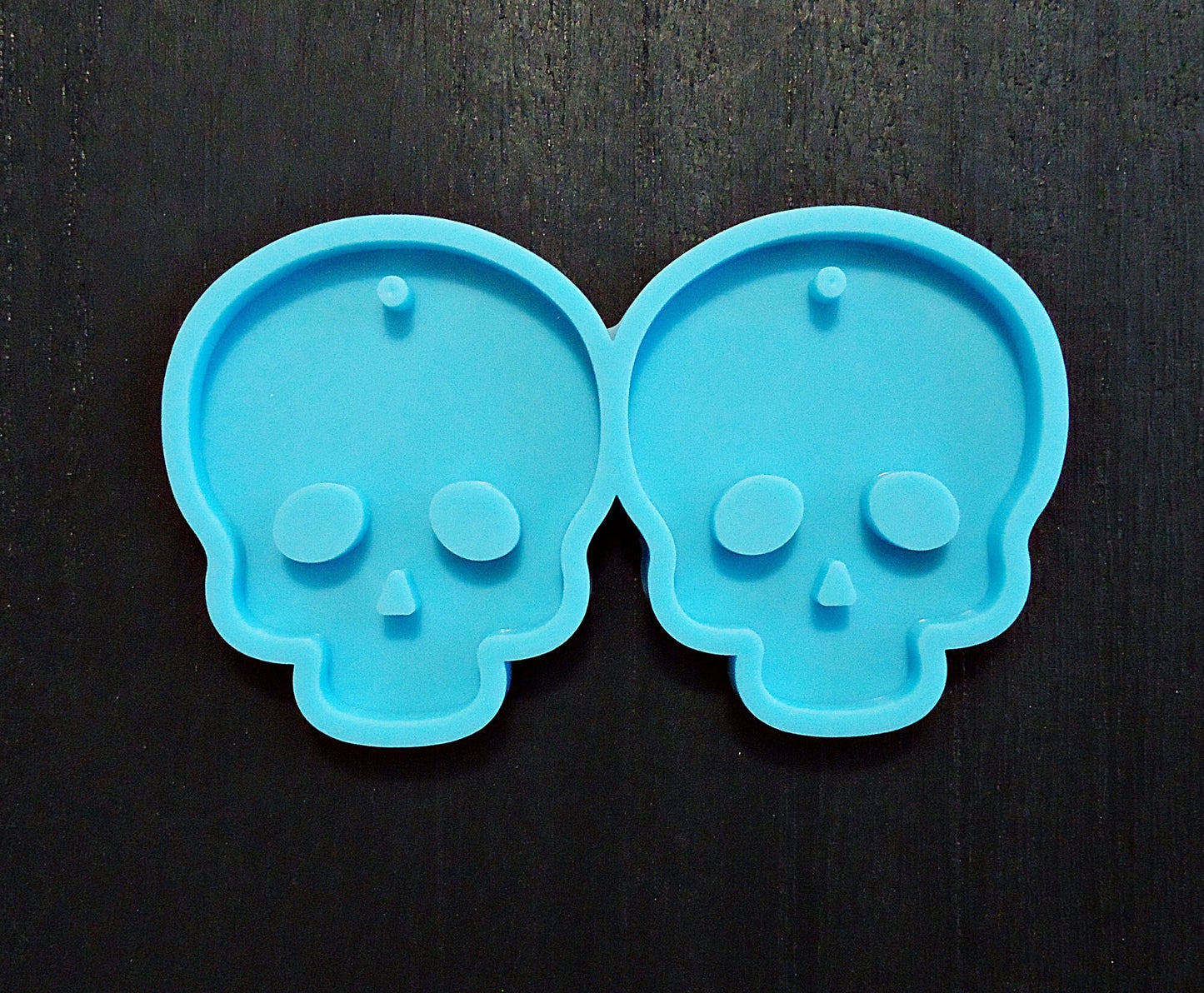 Silicone Mold, Skull Earrings, for Epoxy Resin, Halloween Earrings Pendant, Skelton