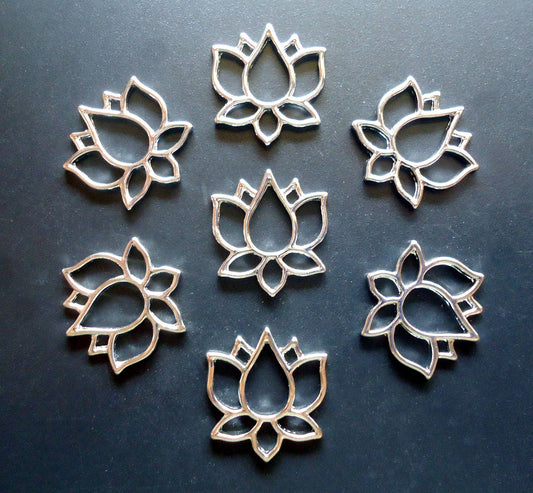 Lotus Links / Pendants / Components - Silver - 7/8" x 3/4", Set of 10