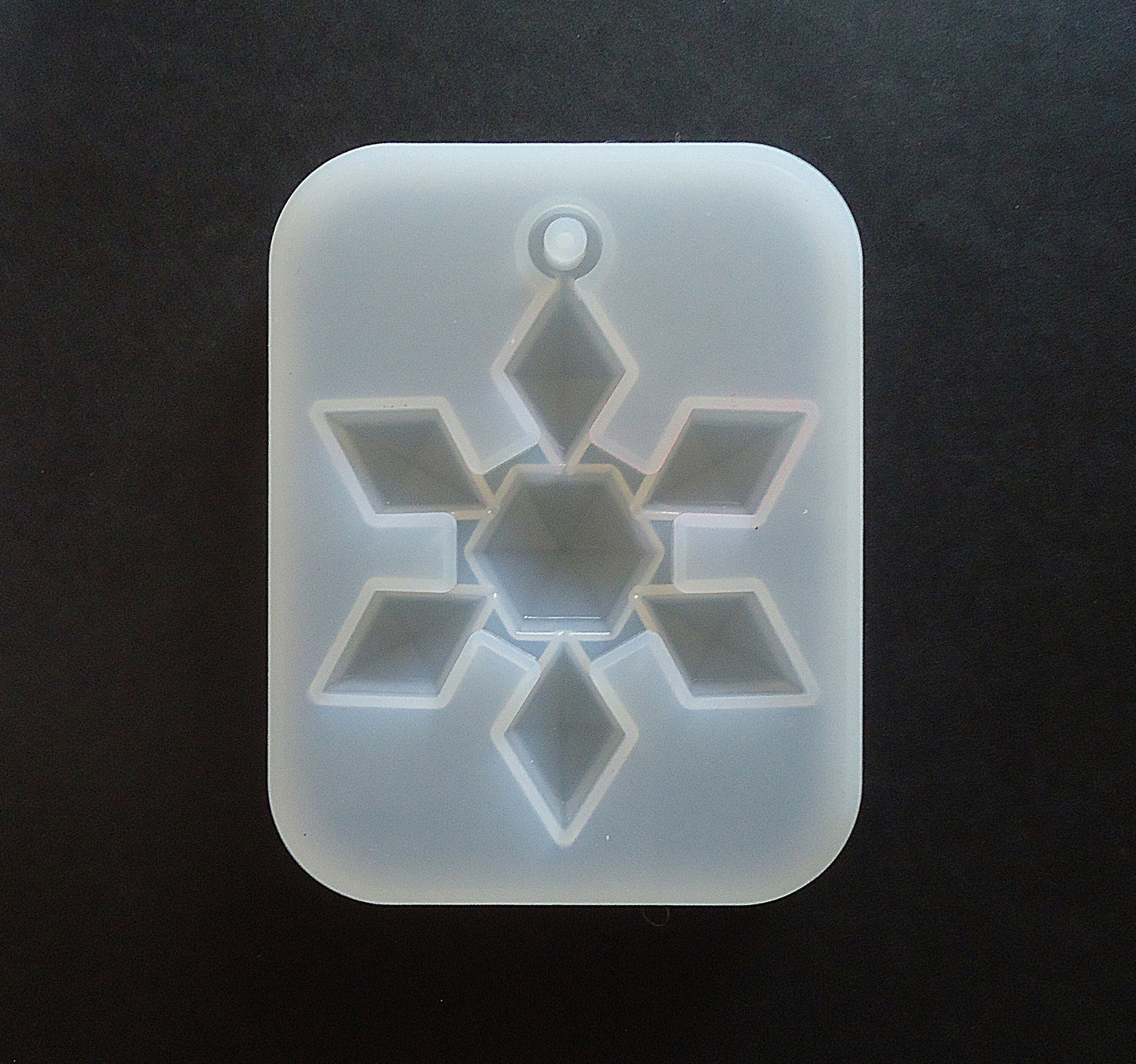 Silicone Snowflake Ornament Mold, Faceted Snowflake, Finished Ornament is 2 7/8" Tall x 2 1/4" Wide, Resin Ornament Craft Supplies