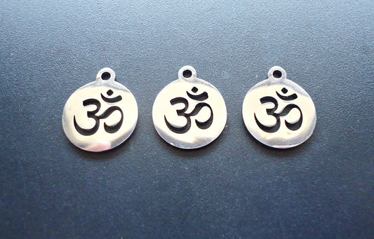 Small Stainless Steel Ohm Laser-cut Charms - 14mm x 12mm - Set of 10