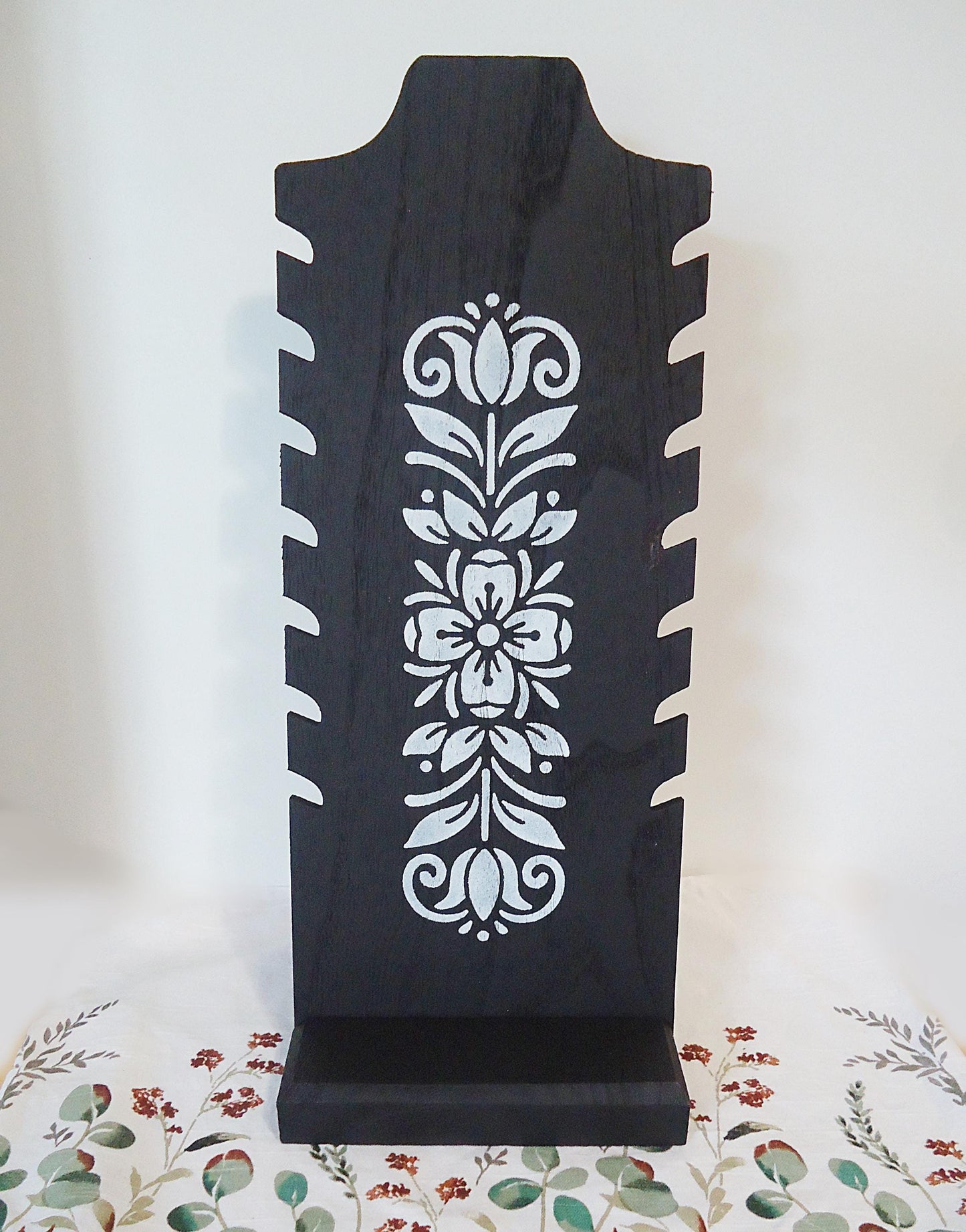16" Tall Multi-Necklace Wooden Free Standing Display, Natural, Brown, Weathered Brown, White, Antique White, Black, Holds 7 Necklaces