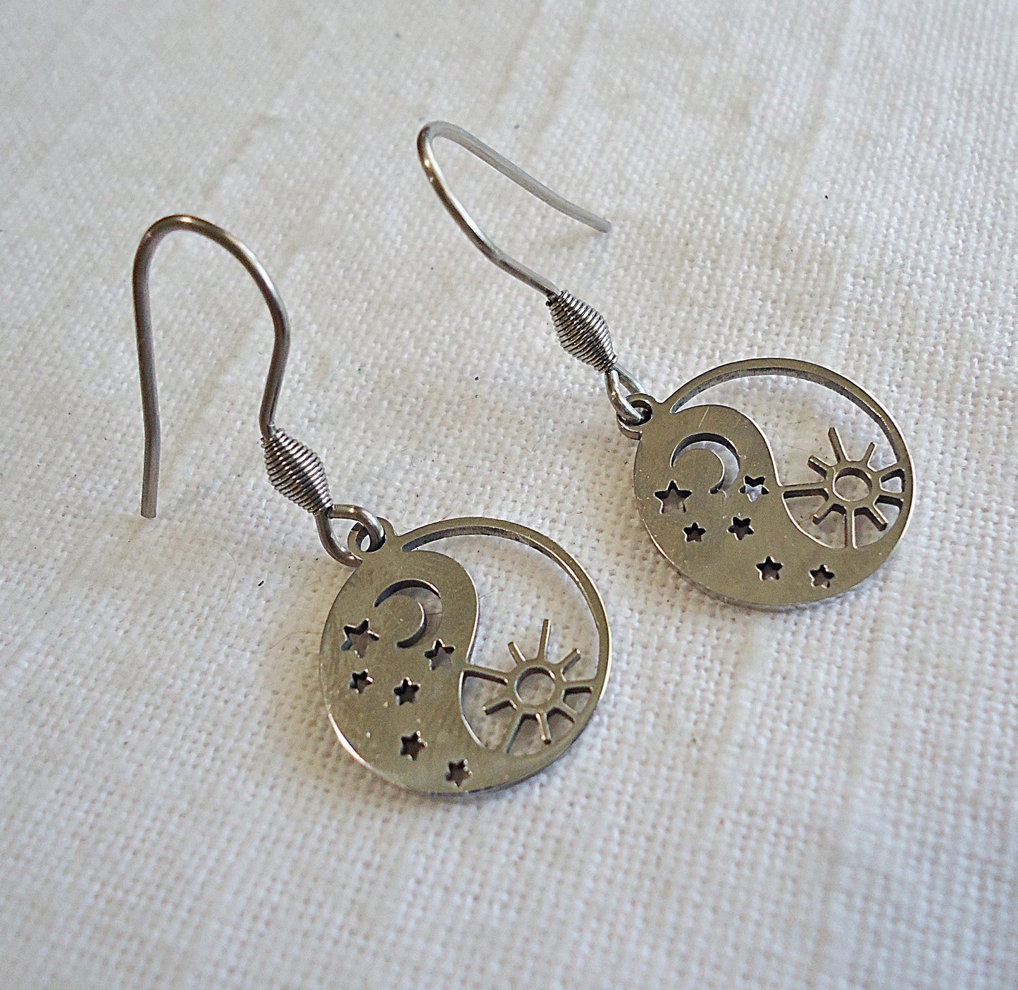 CORE ESSENTIALS - Stainless Steel Earrings, Silver Yin Yang / Sun and Moon / Night and Day