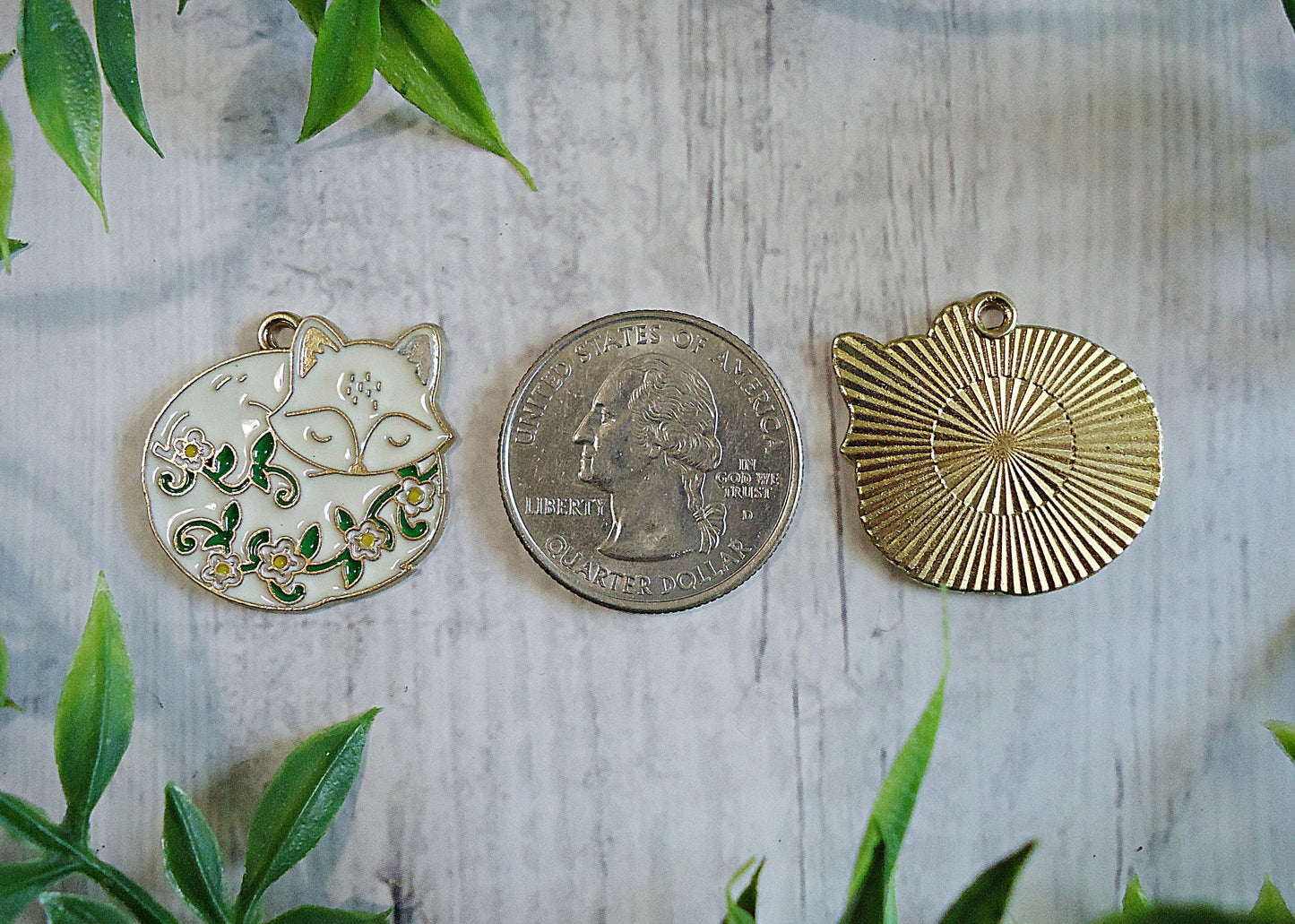 Sleeping Fox Charm, White and Gold, 1" Tall
