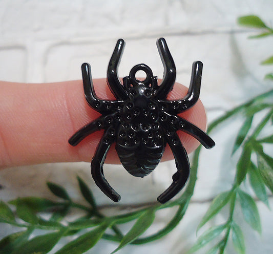 Black Metal Spider Charms, Halloween, 1 1/8" Tall, Set of 10